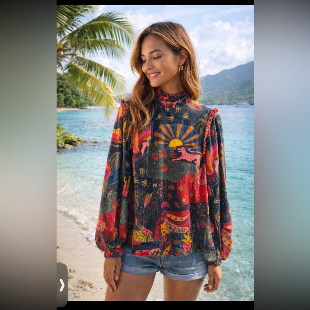 FARM Rio Multicolor Printed Puff-Sleeve Blouse